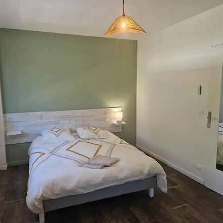 Bed and Breakfast Le Nid Cabailla Coimères