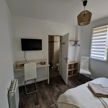 Le Nid Cabailla Couette-café 3*