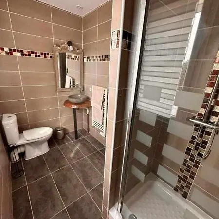 Le Nid Cabailla Couette-café 3*