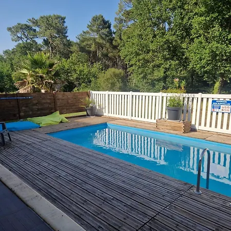 Le Nid Cabailla Bed and Breakfast Coimères